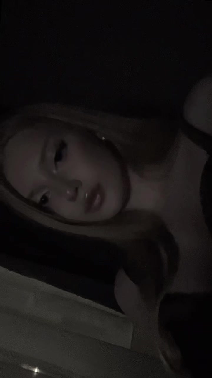 @dashulikmoore