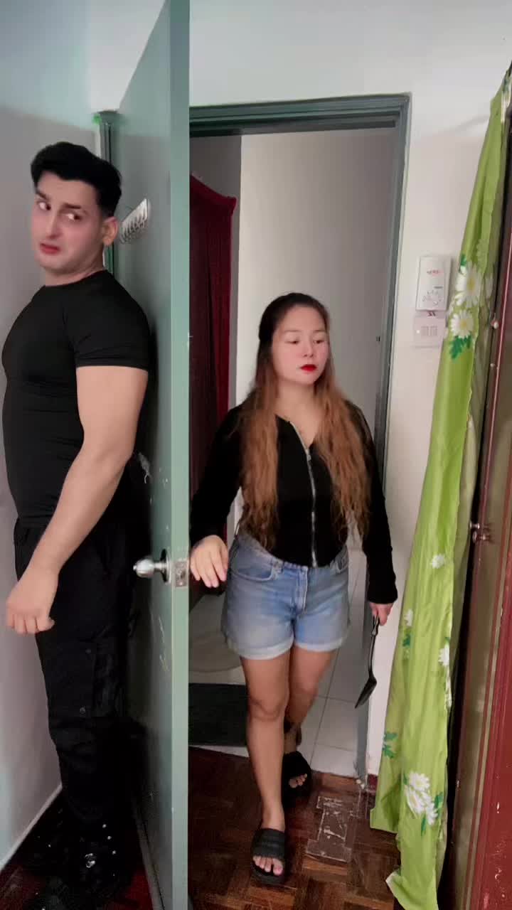 @𝓗𝓪𝓷𝓭𝓼𝓸𝓶𝓮 𝓑𝓾𝓽𝓽 🇵🇰