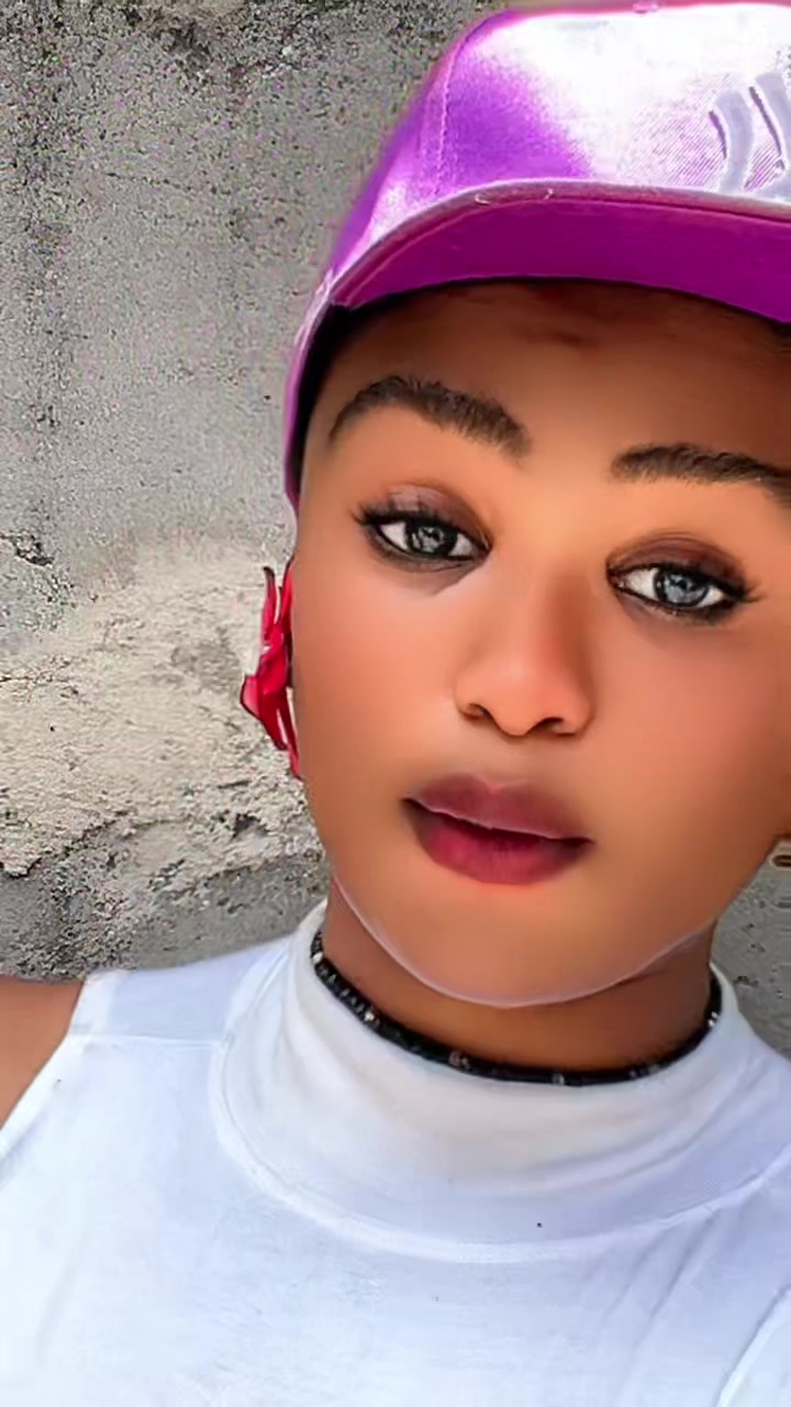 @Webgirl.liza
