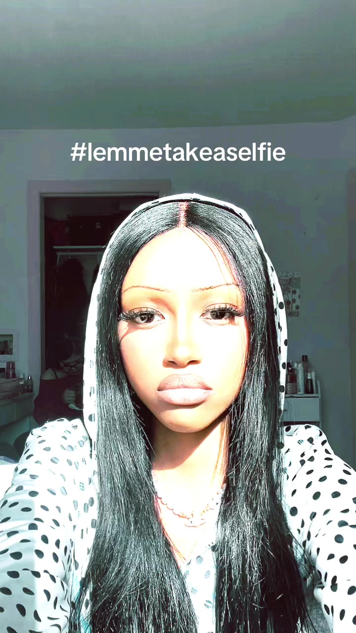 @bloomingbambina