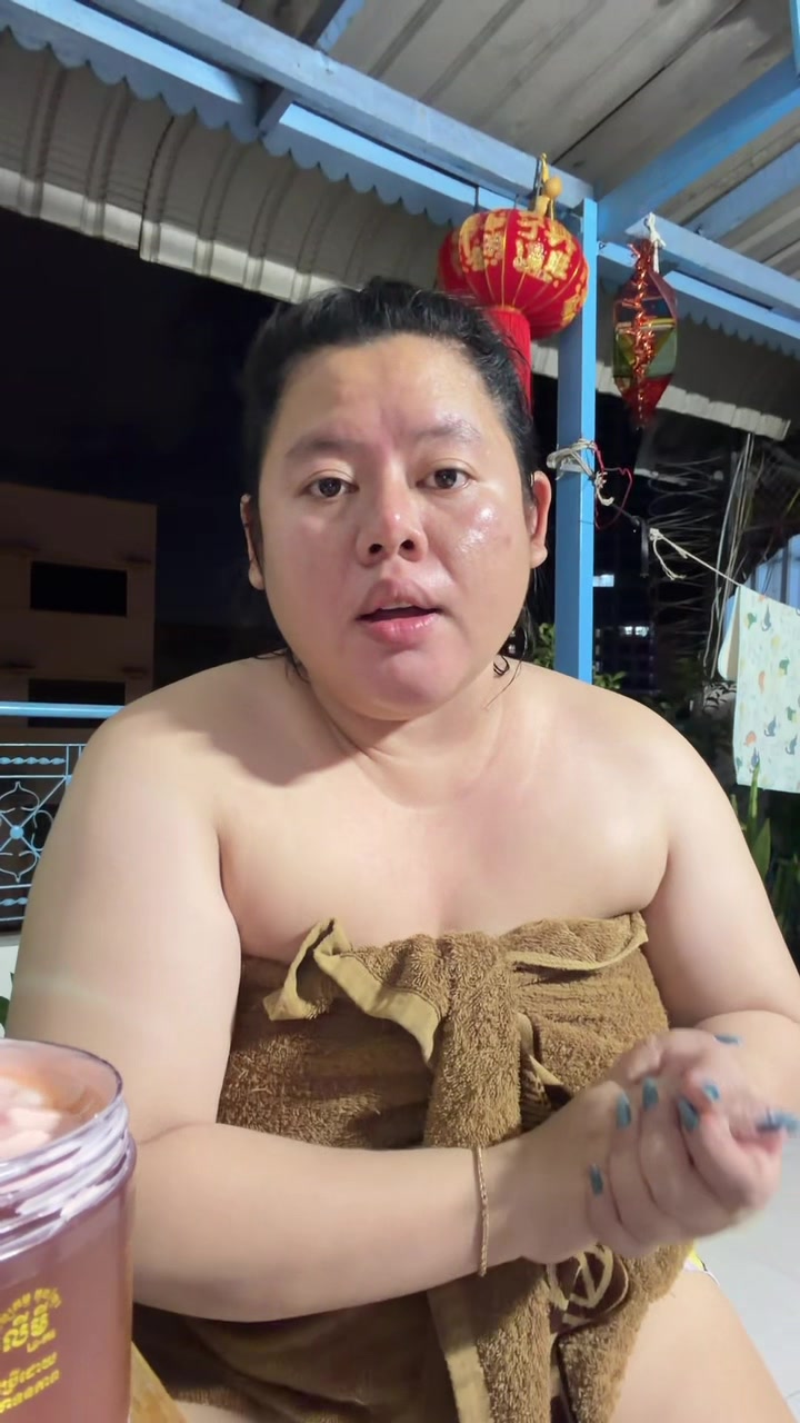 @Sreysros Susi ( អា ស៊ូសុី )