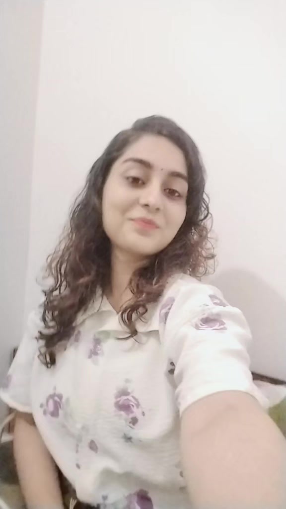 @Kalie (कली)