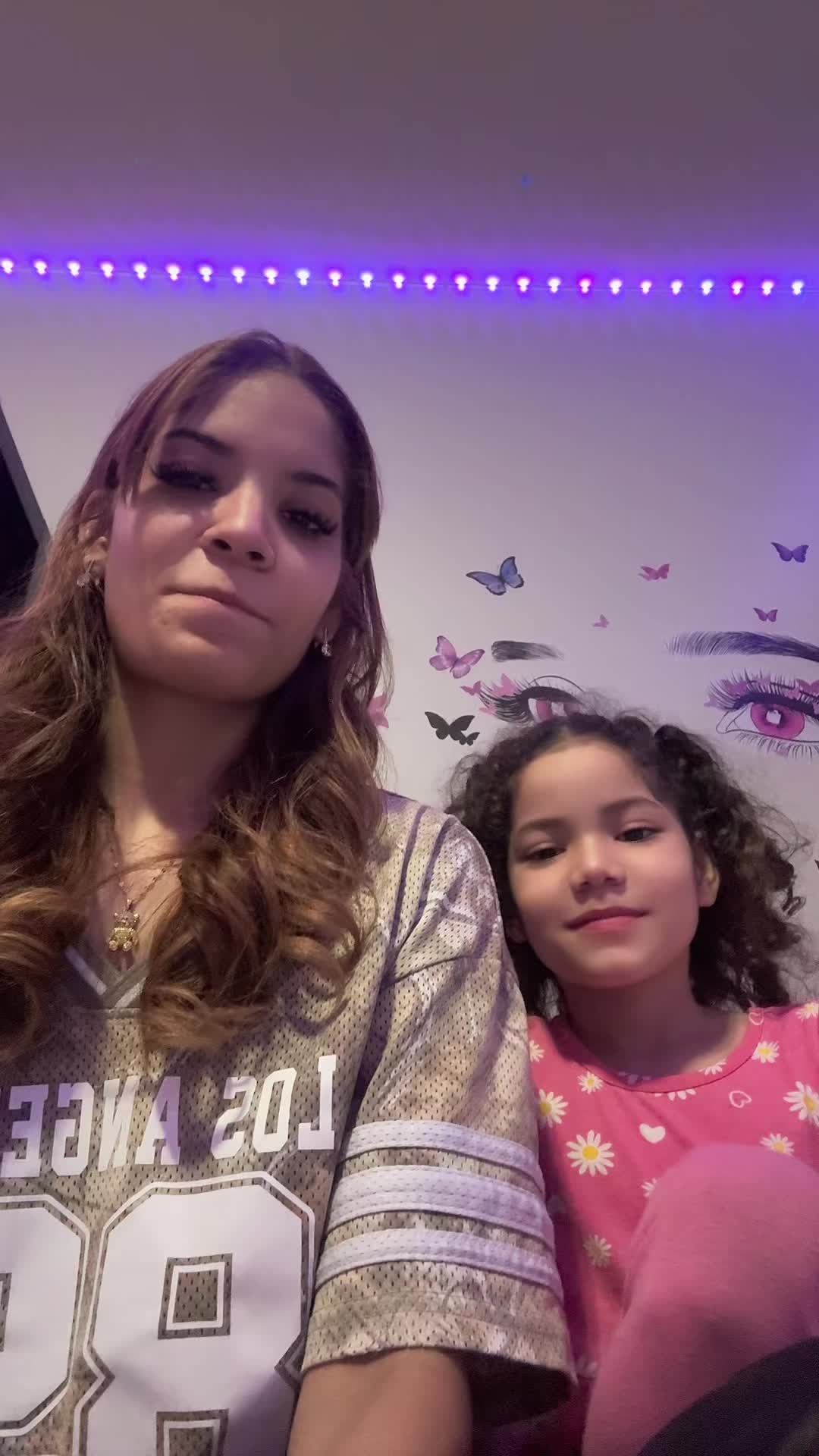 @Sofiaaa✨