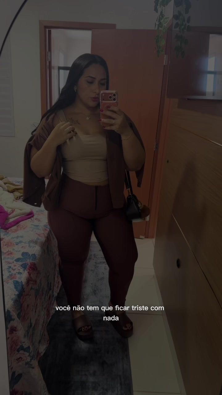 @Thays Alves