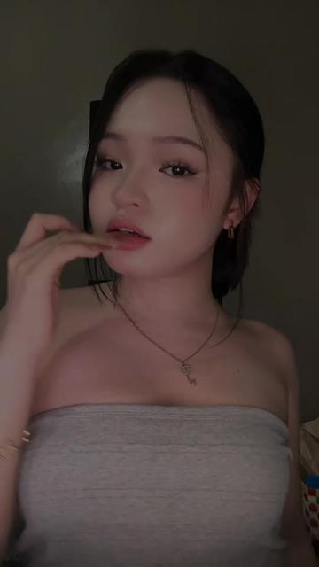 @foxiyoona