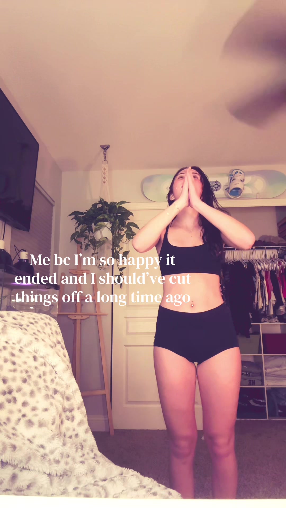 @🦦