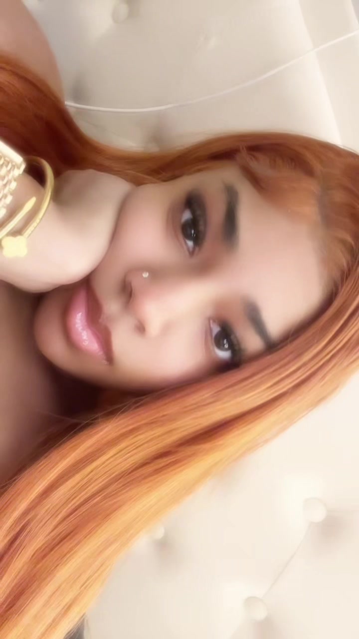 @KayyBell