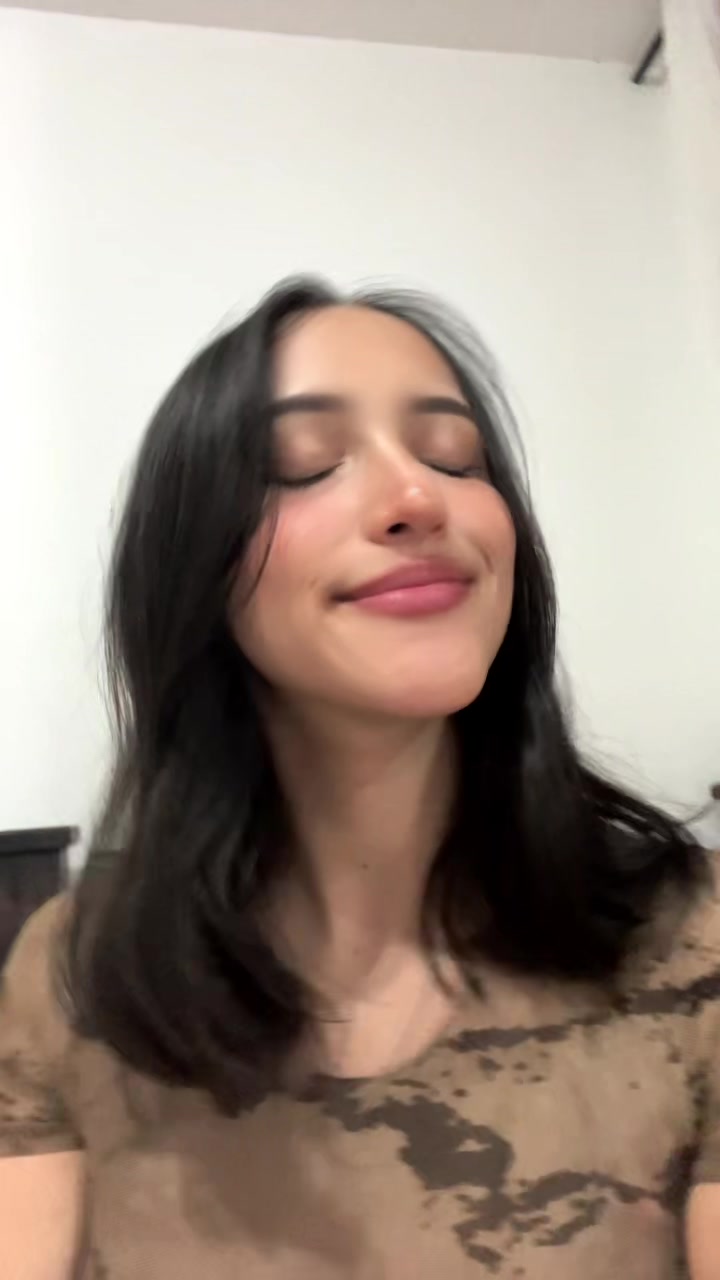 @HilaryRhodes
