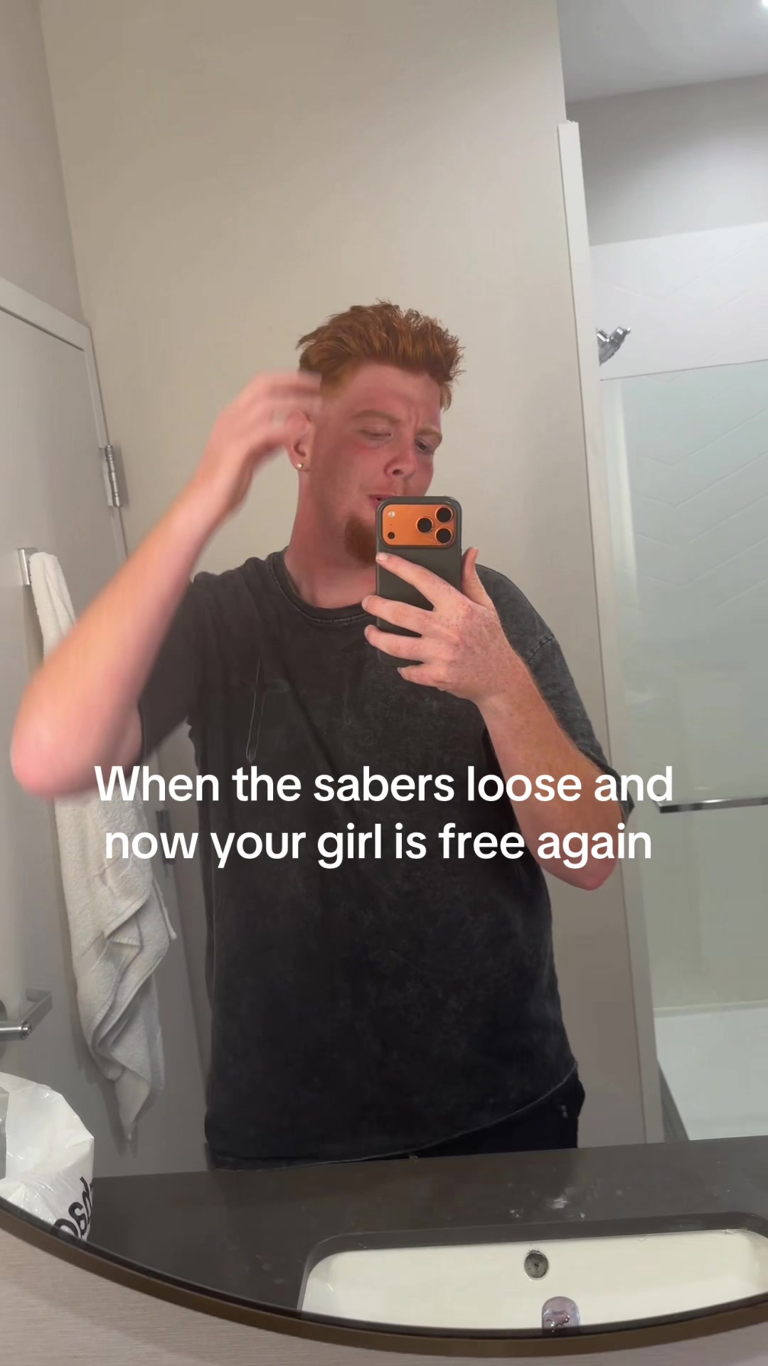 @BIGRED🥀🥩