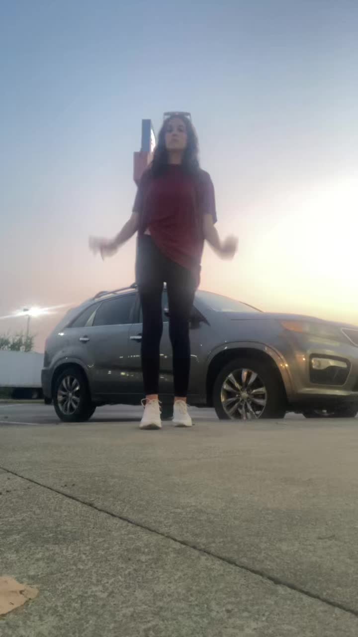 @yofav_livy21