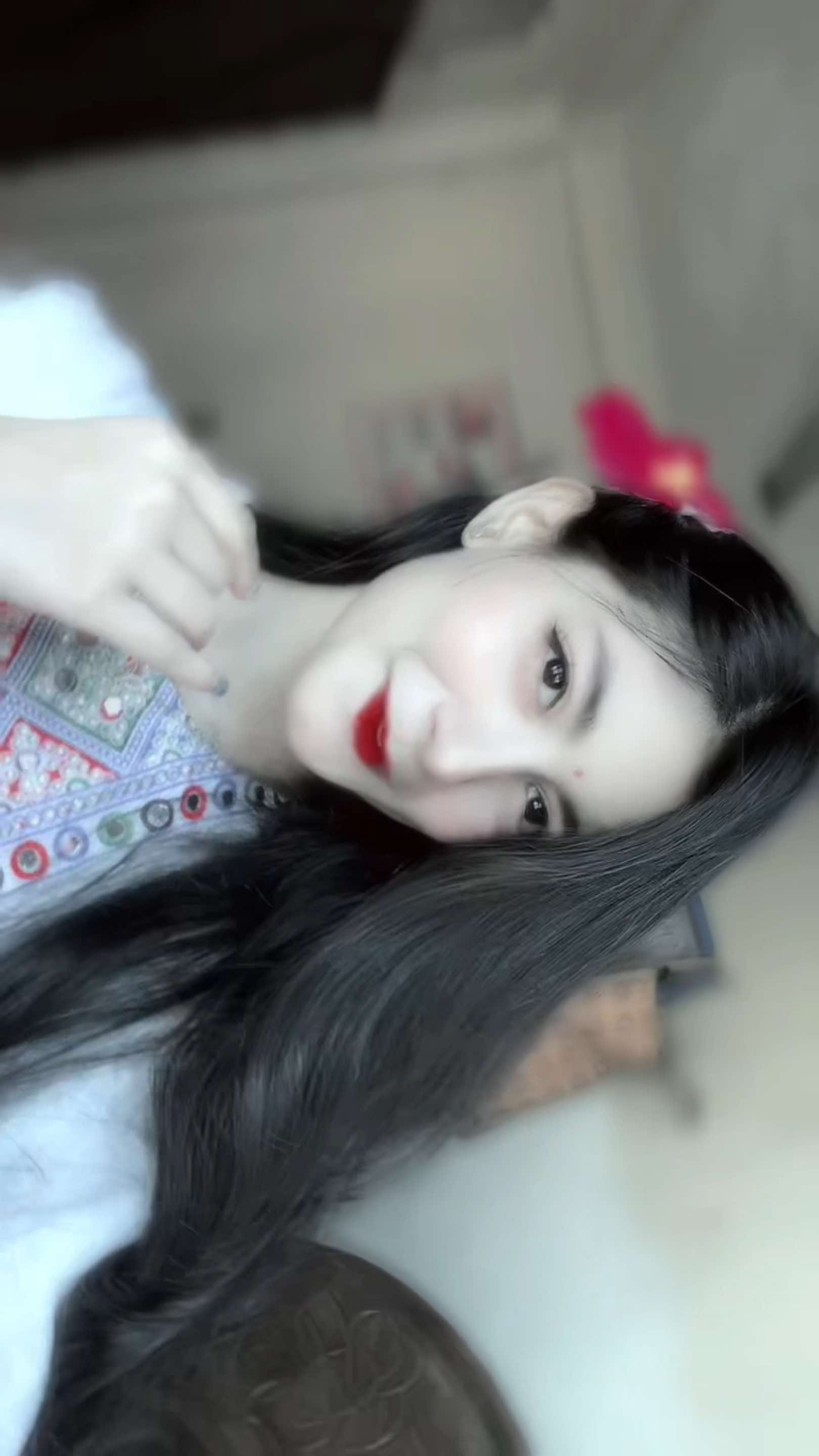 @๐๐๐TR๐๐๐