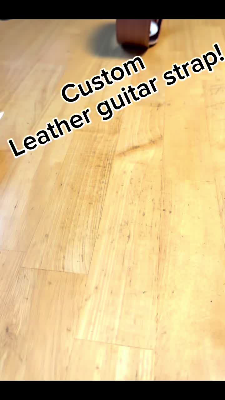 @FireLillyLeather