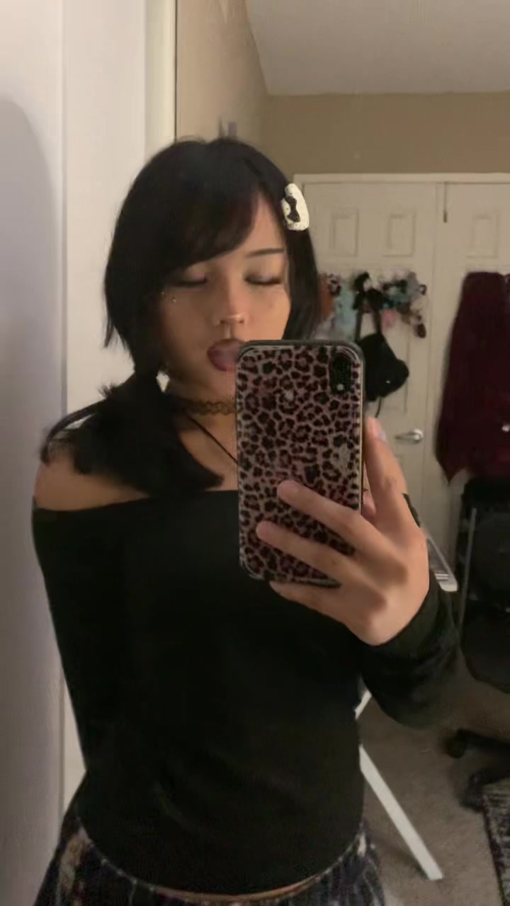 @m 🐼