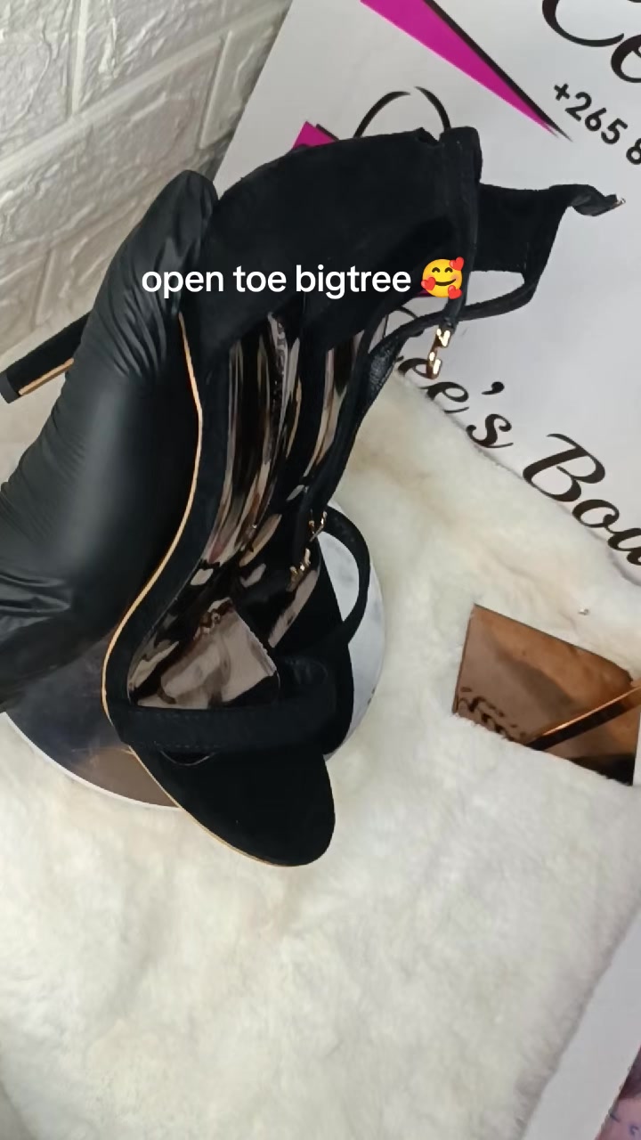 @Cee's Boutique ๐๏ธ๐๏ธ