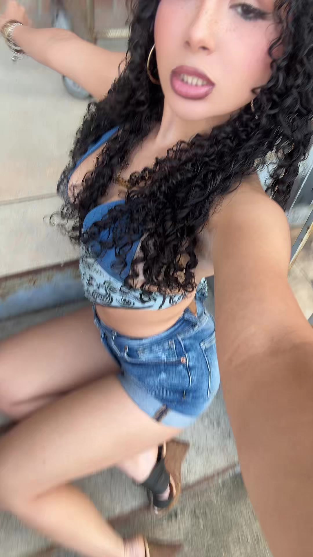 @B E B A <3
