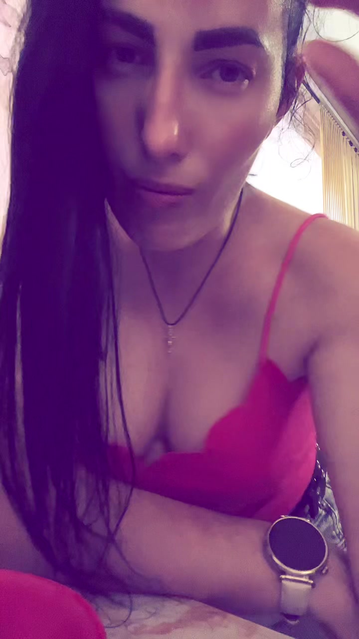 @Самотня Вовчиця