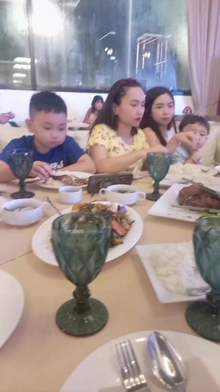 @Vennie C.Curan
