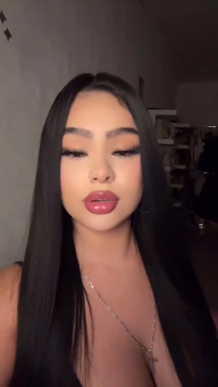 @𝒜𝓃𝒹𝓇𝑒𝒶