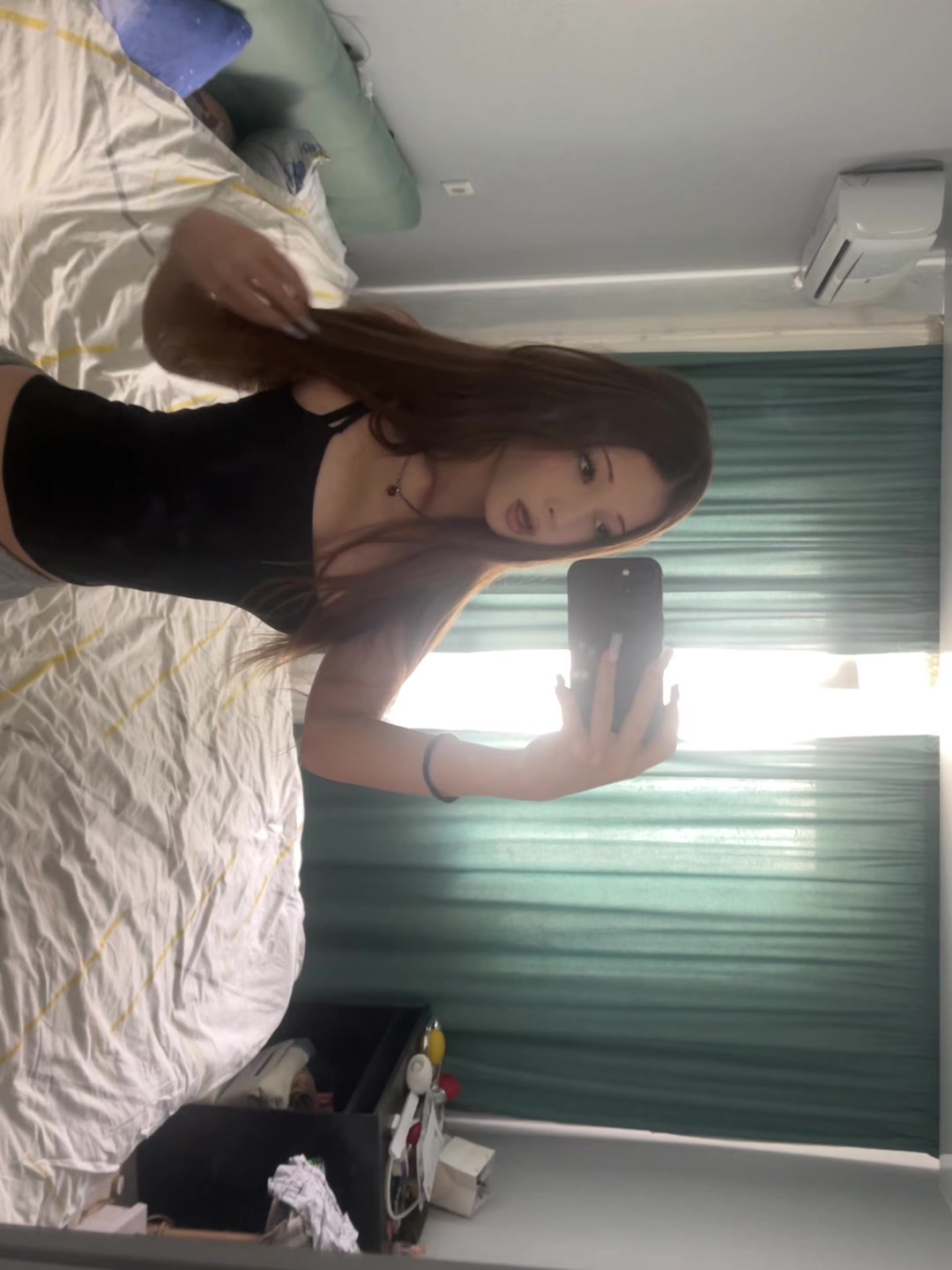 @мила что