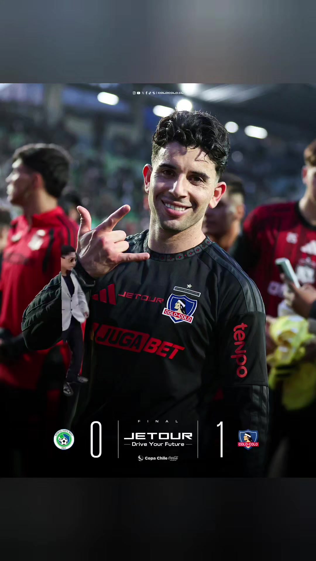 @Colo-Colo