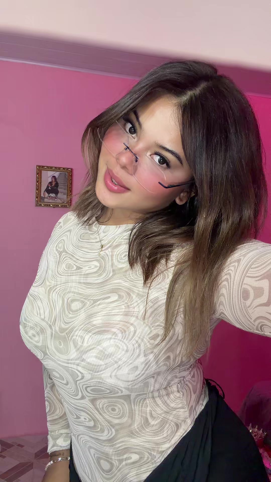 @Jenny🖤⚡