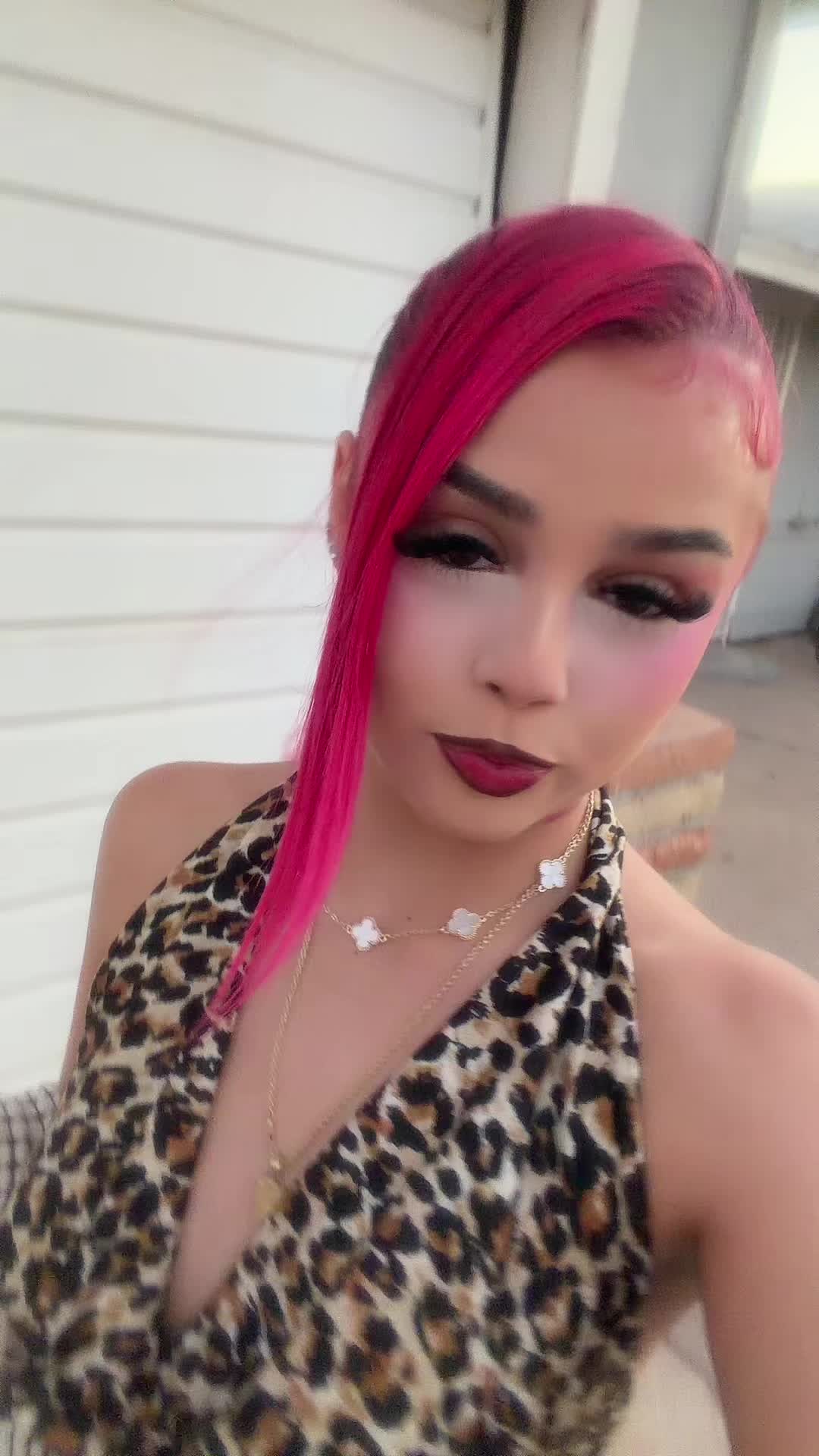 @MsYak