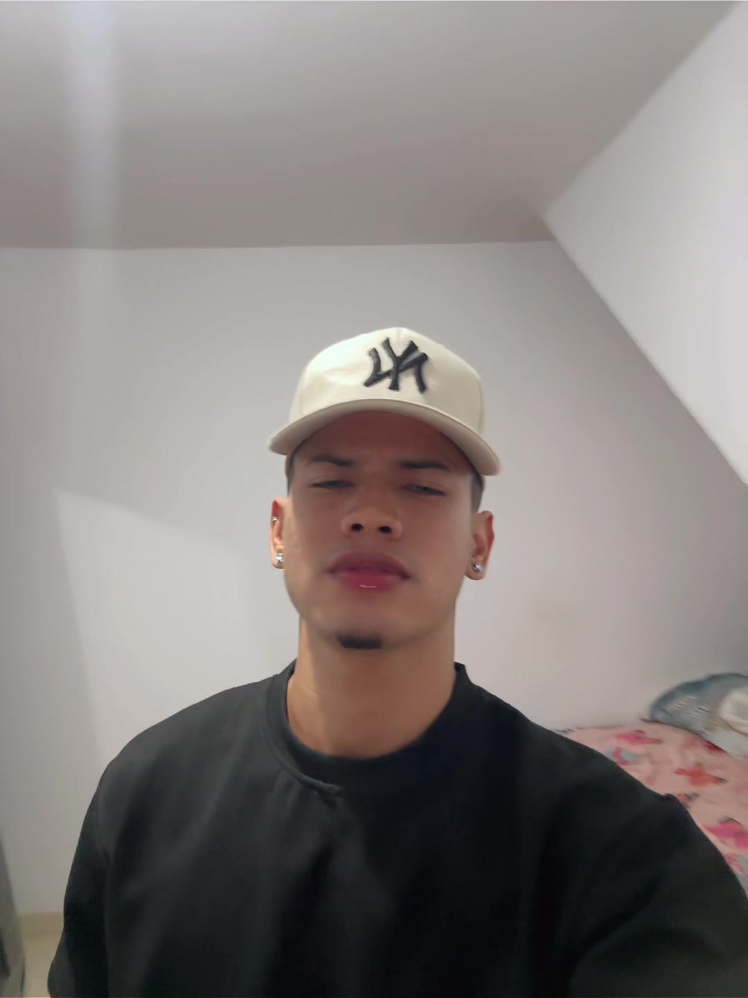 @Julio Acuña