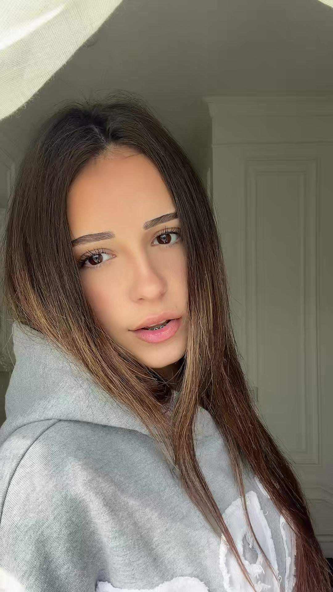 @uuhvfhn