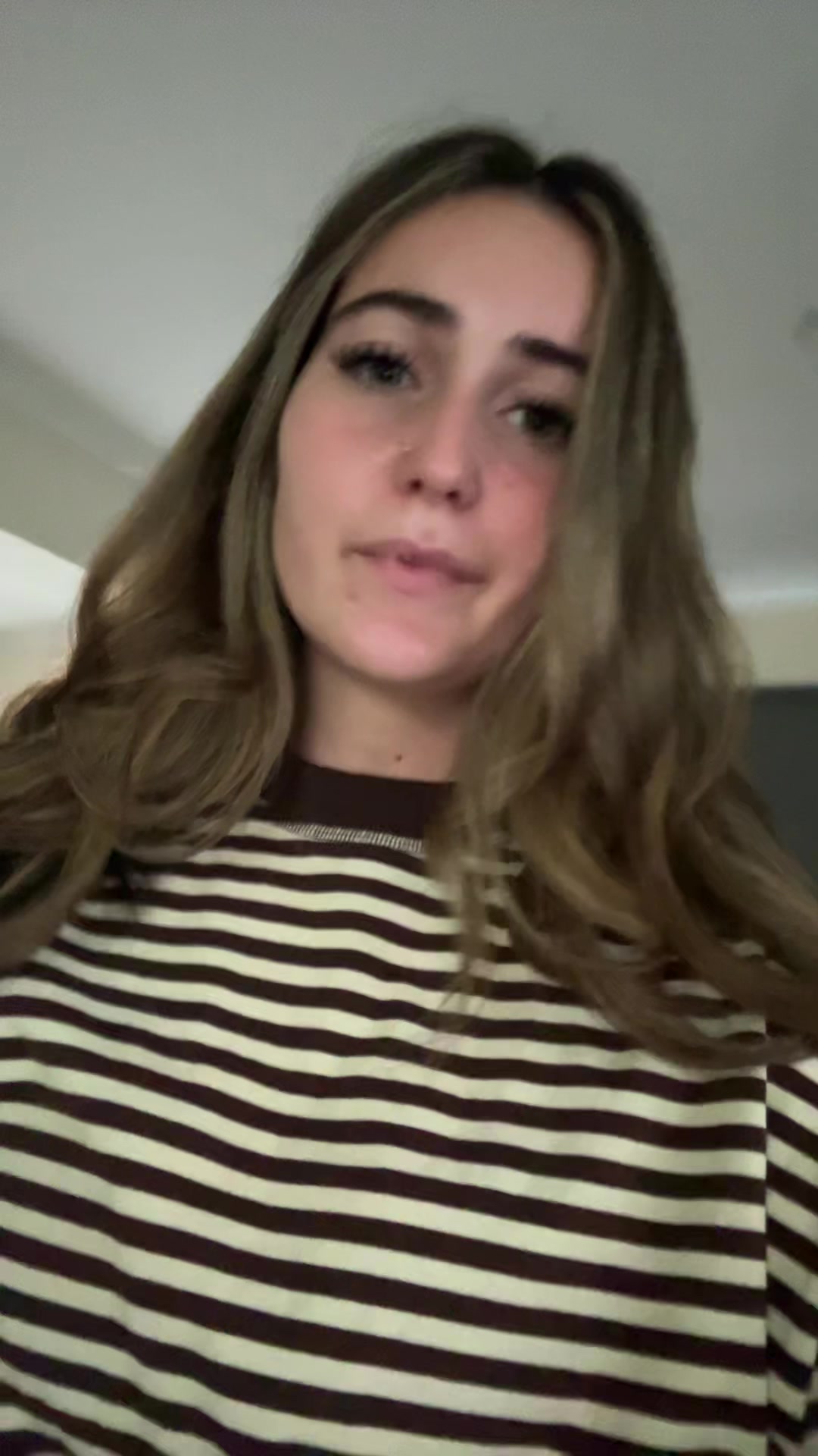 @𝒜 𝒱 𝒜