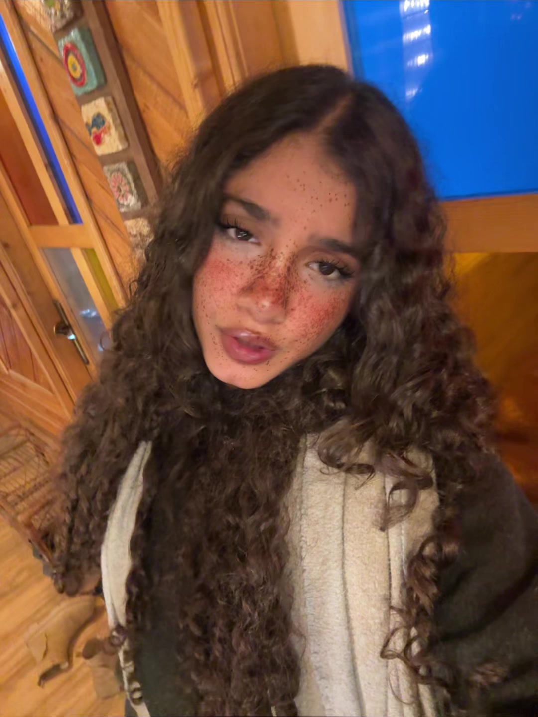 @AYLIIN