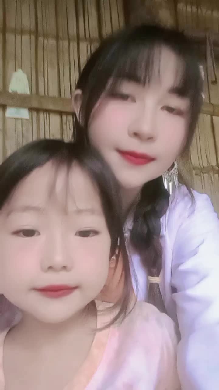 @xav yaj ntshis mus ưa av