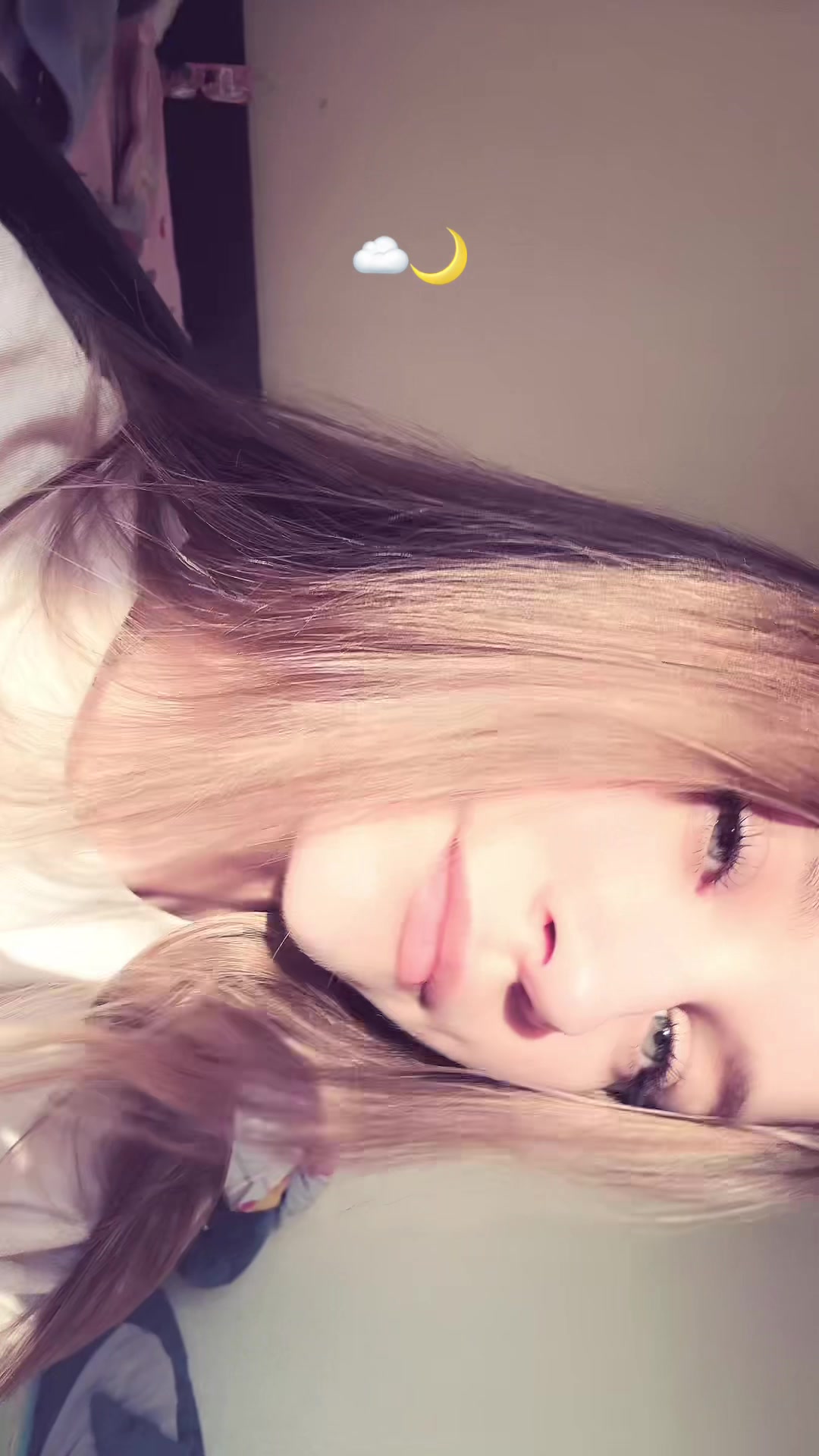 @🫂