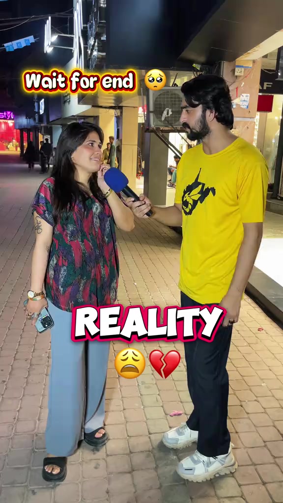 @Mari pyari Maa