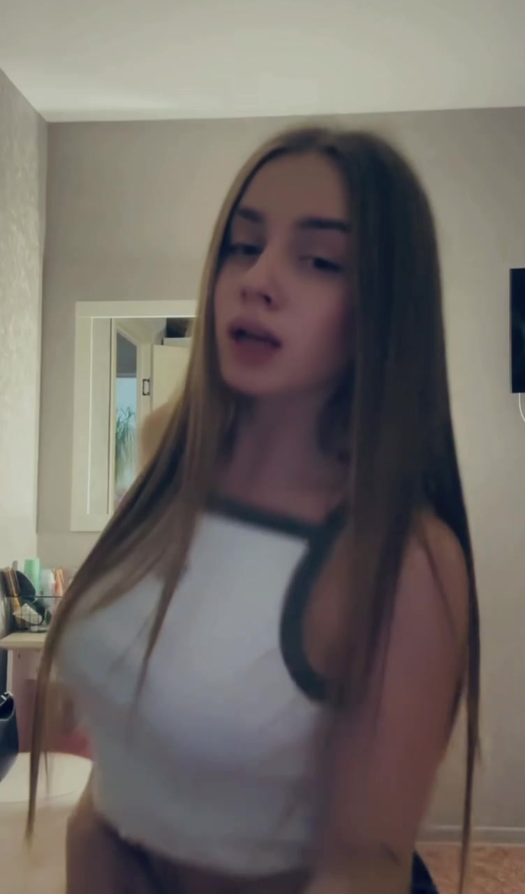 @unessa