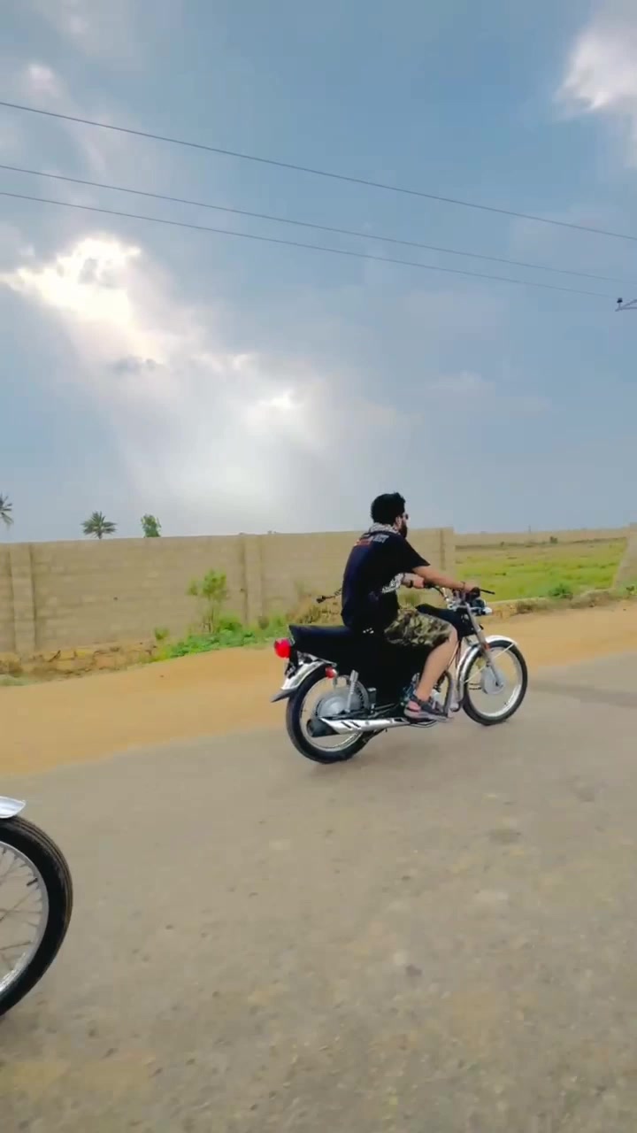 @Muصawwiر Kakkar