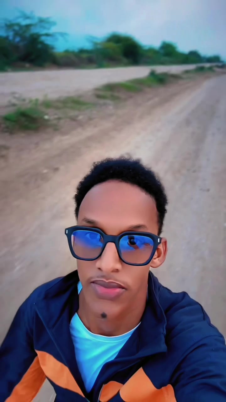 @khayre