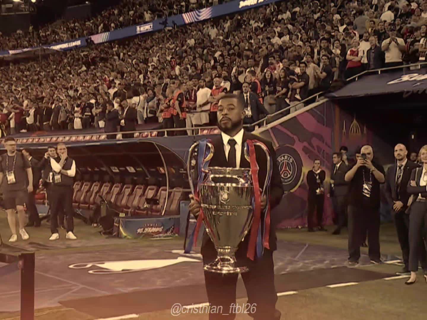 @𝘊𝘙𝘐𝘚𝘍𝘛𝘉𝘓⁷
