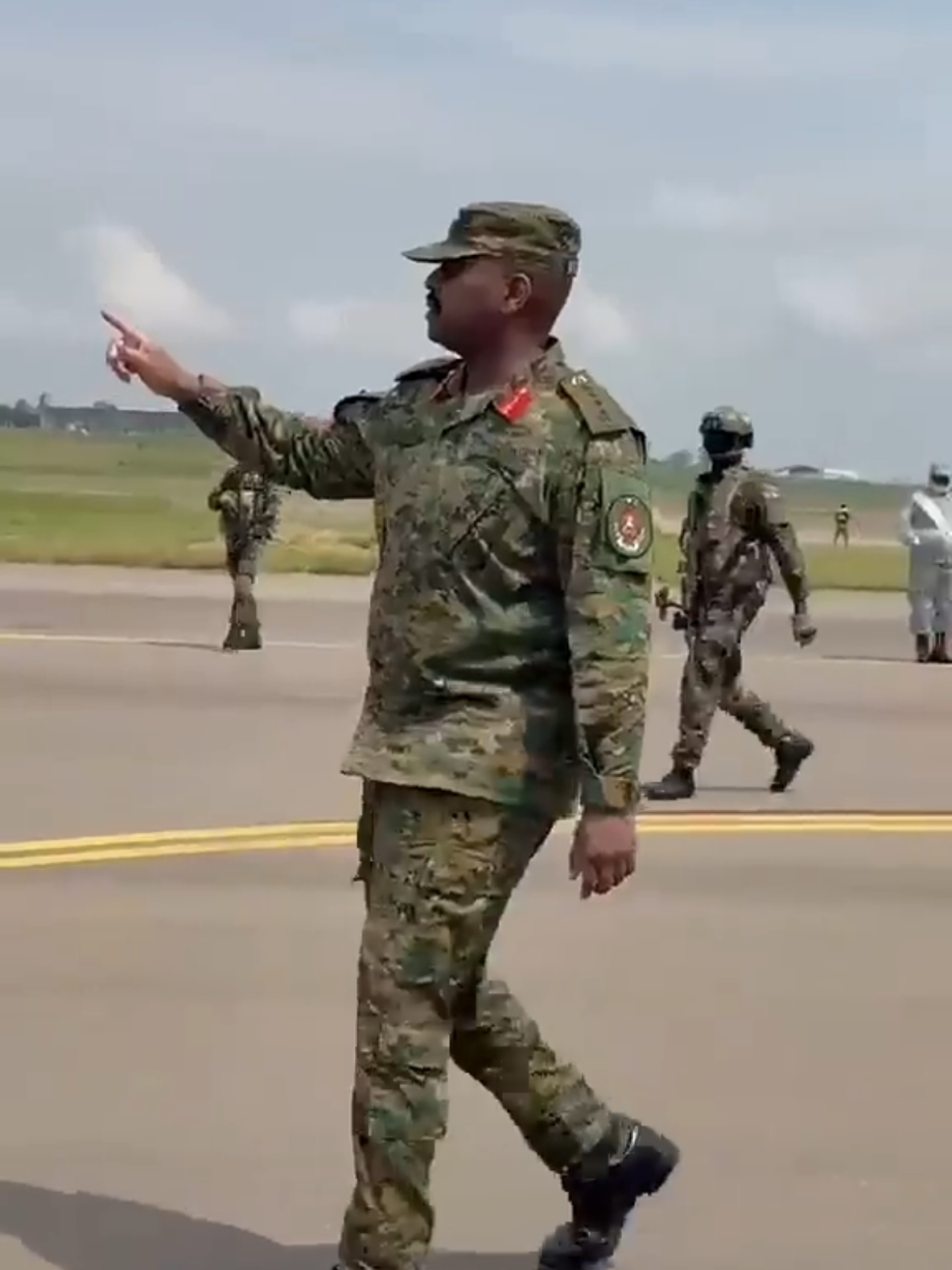 @Yoweri Kaguta Museveni