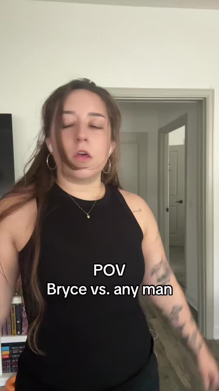 @imthatbookbitch