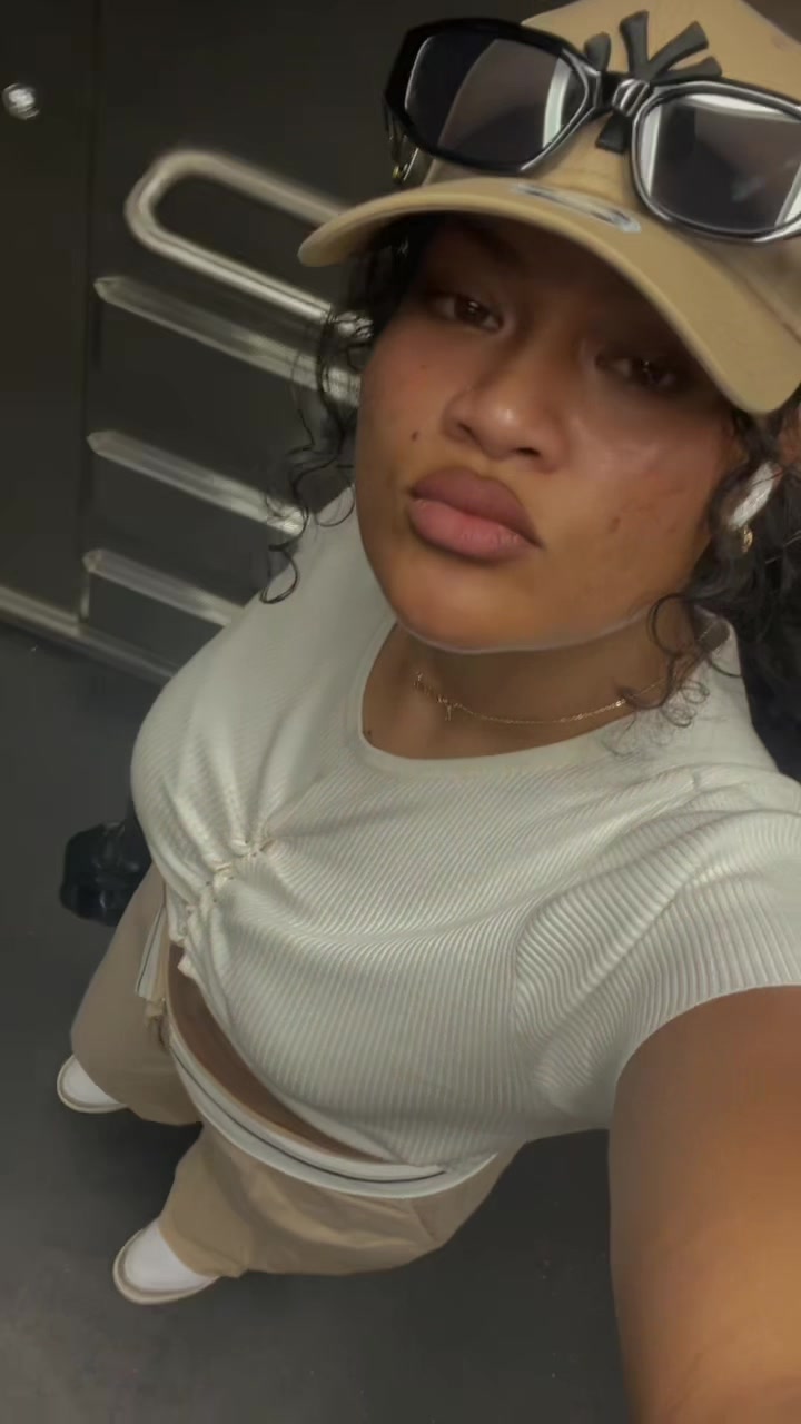 @Kira🇵🇬🇨🇳