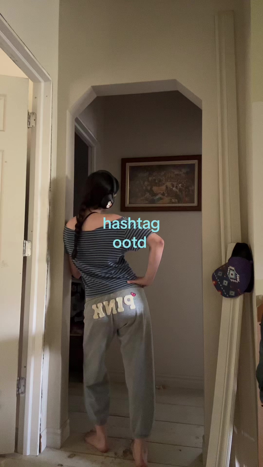 @:p