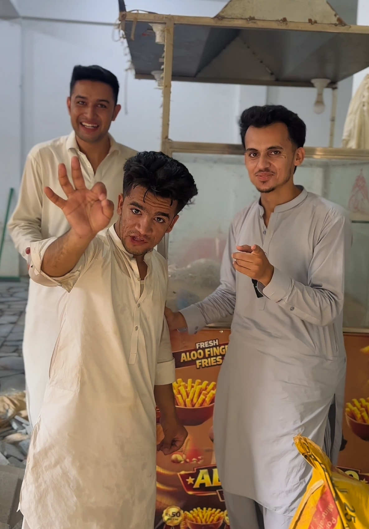 @Mr Sanoo سنی