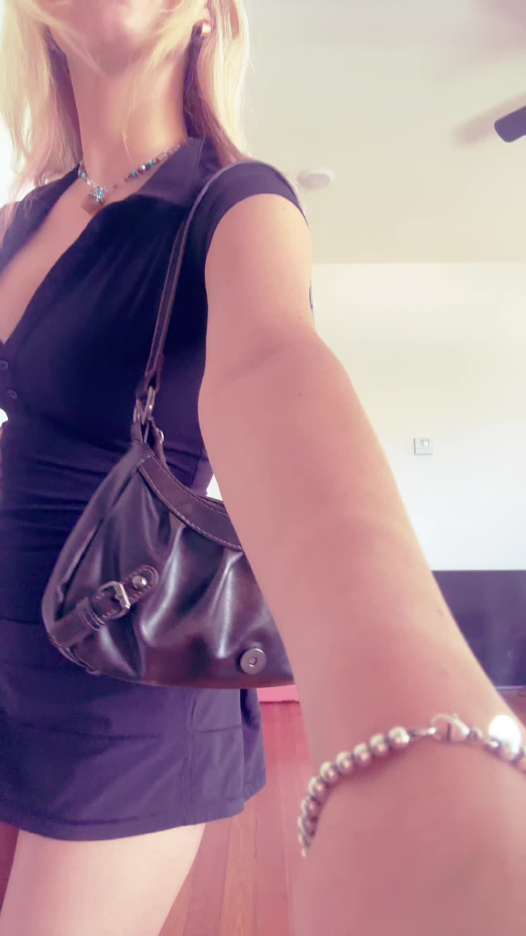 @uneditedava
