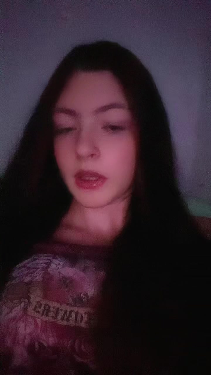 @♱ 𝓉𝒶𝓎𝓎𝓎 💕 ♱
