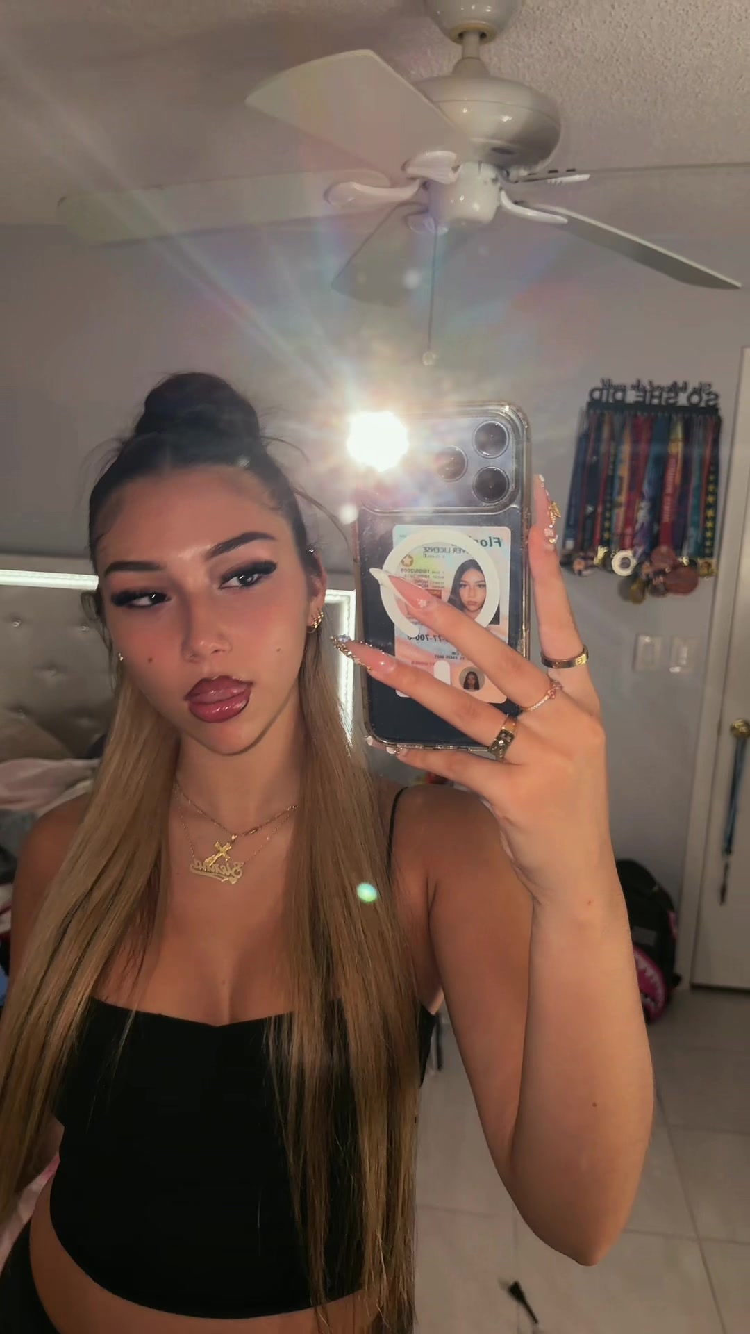 @👸🏻