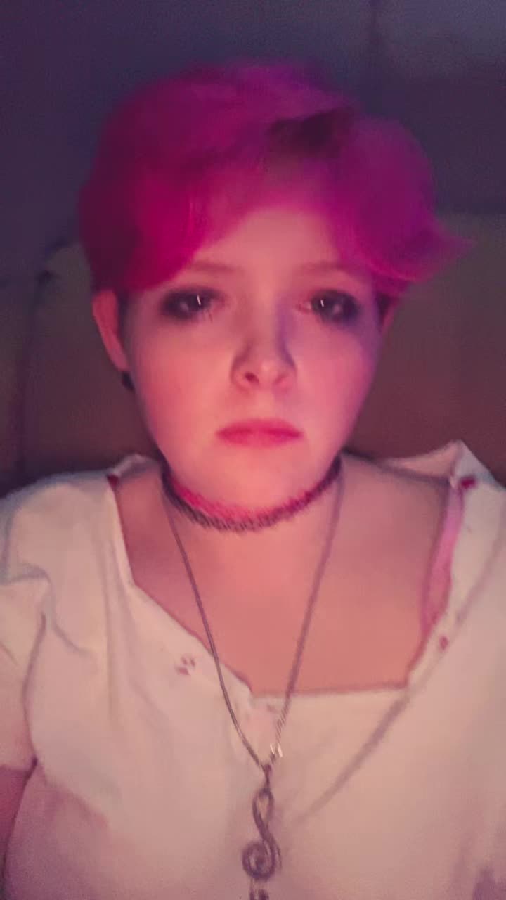 @YOUR LOCAL ALCOHOLIC<3