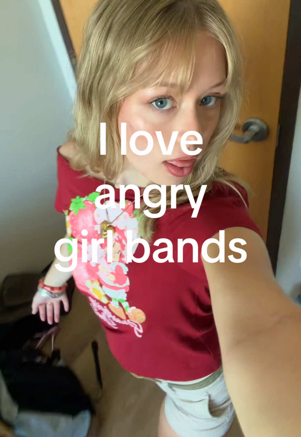 @tallglassofwater