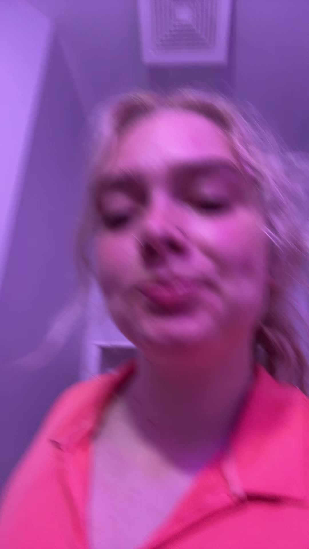 @Fayrae23