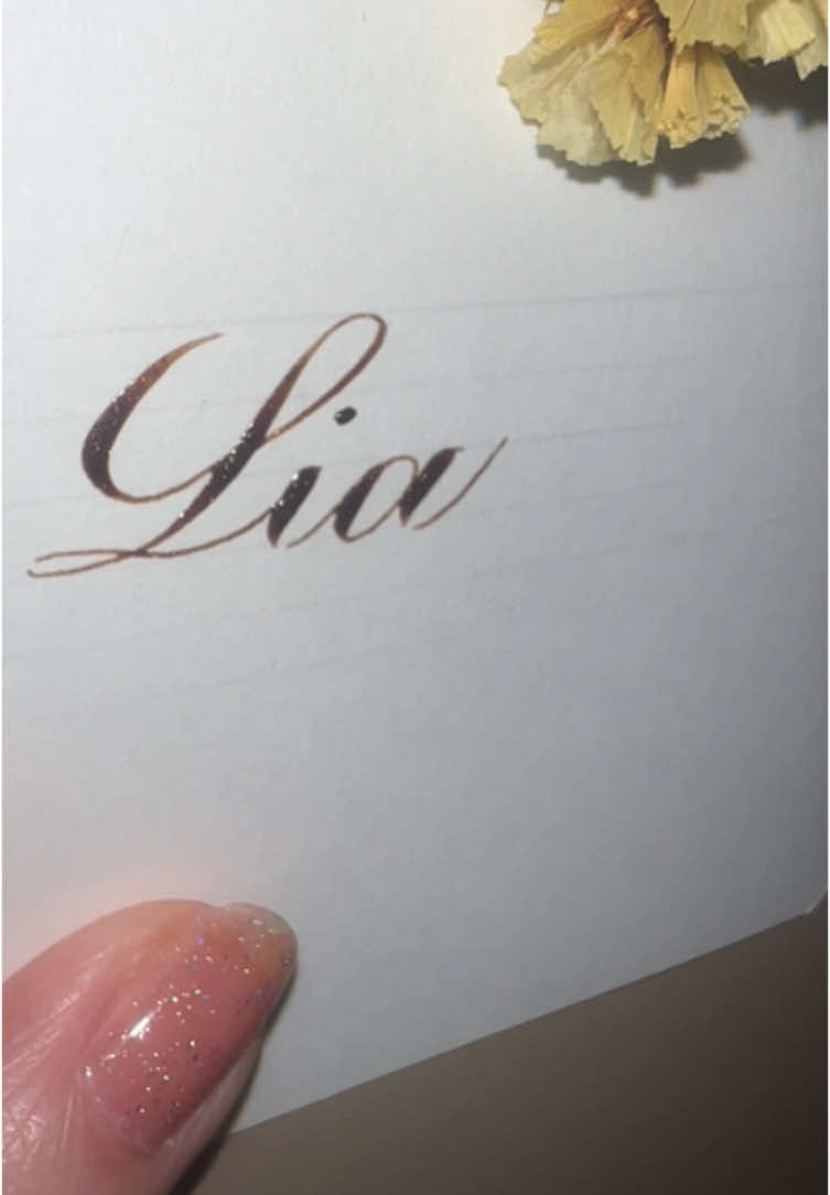 @Ella