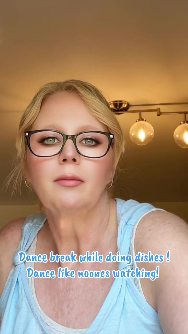 @Cat